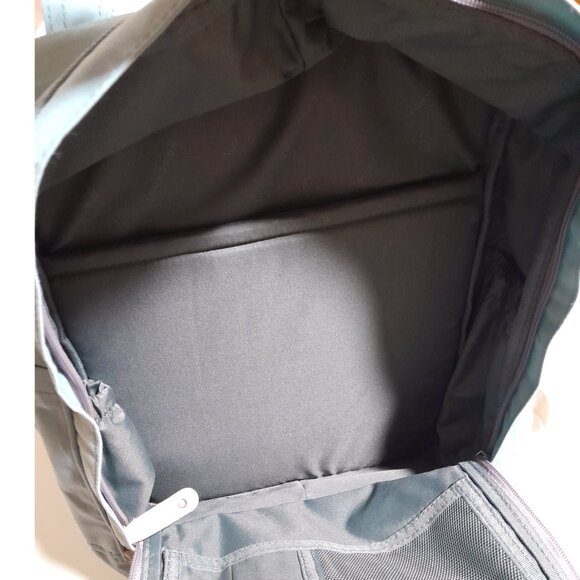 SOLD🔴🔴🔴🔴🔴🔴Doughnut Brand Pastel Colorblock Backpack Travel Bag - Picture 5 of 10